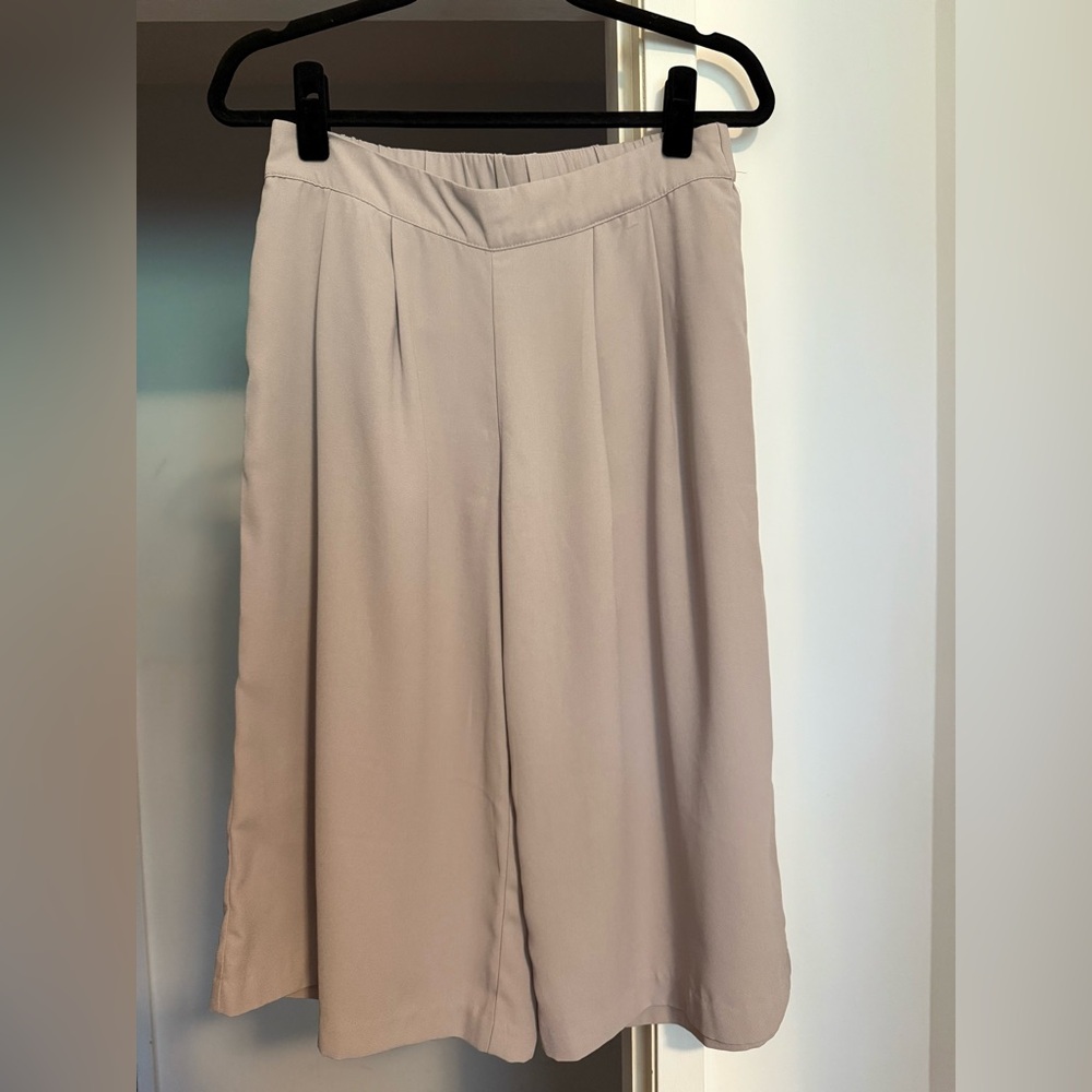 Vero Moda Grey Beige Culotte Trousers